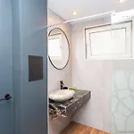 Boutique Paradise * סופיה