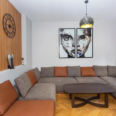 Boutique Paradise Apartment